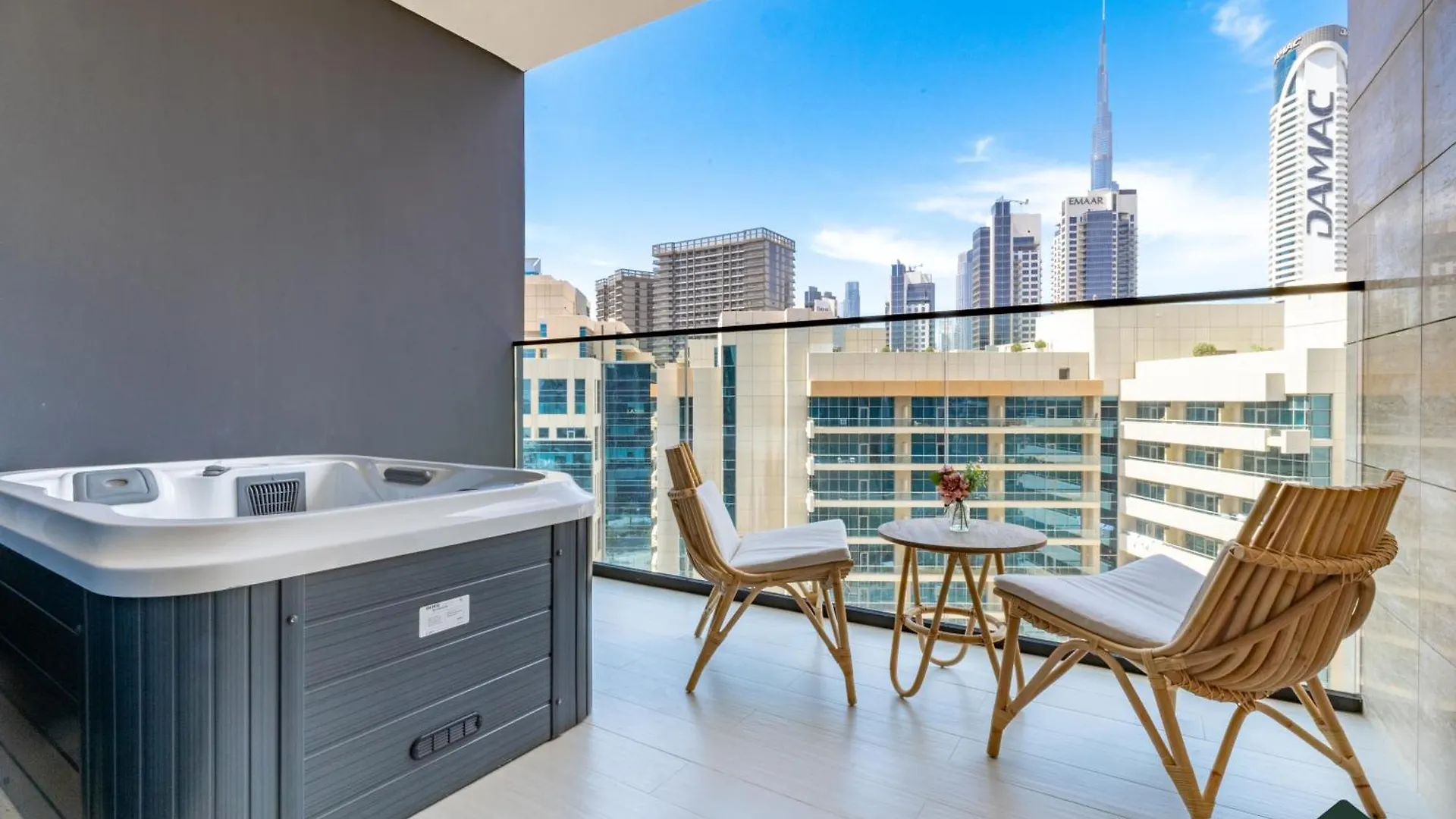 Apartment Premium Studio With Private Jacuzzi By Bms