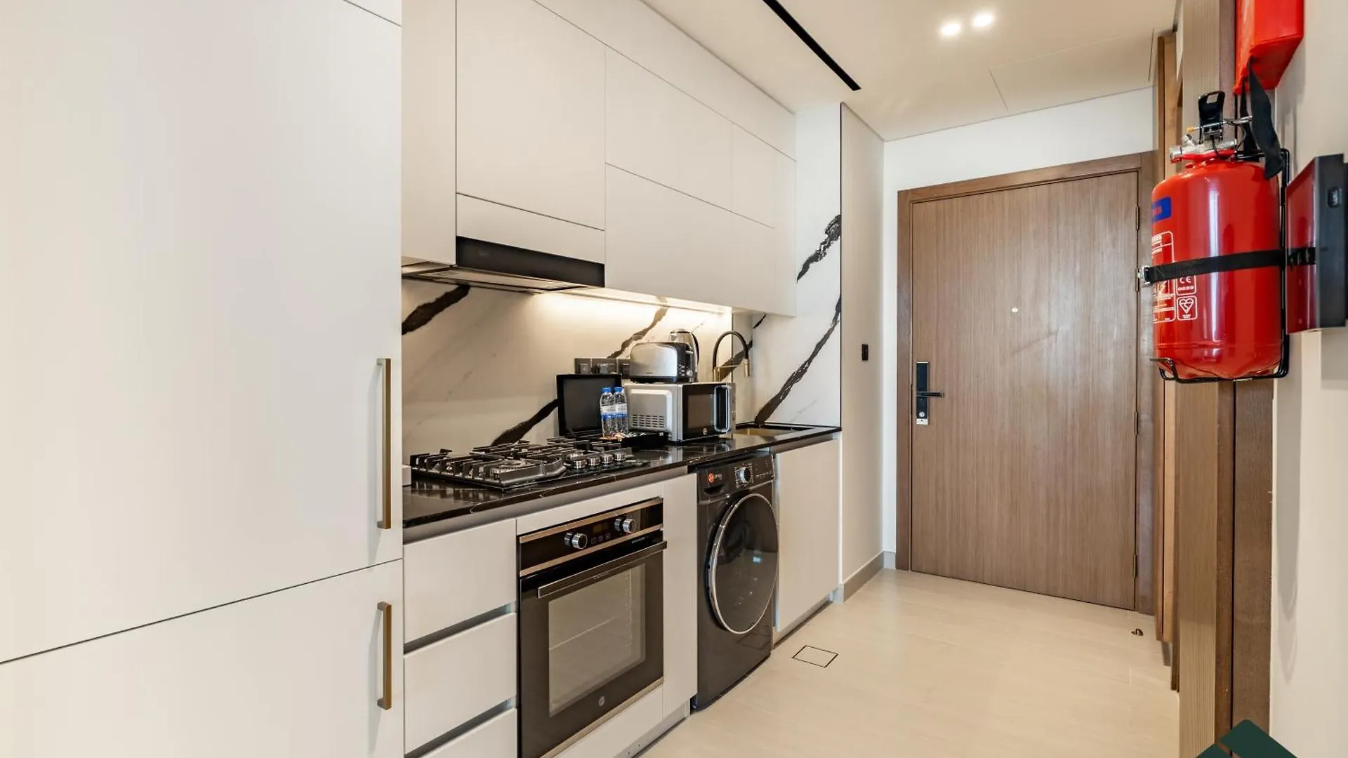 Apartment Premium Studio With Private Jacuzzi By Bms United Arab Emirates