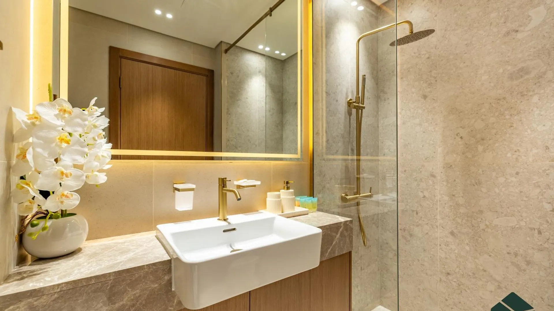 Premium Studio With Partial Burj View By Bms Dubai